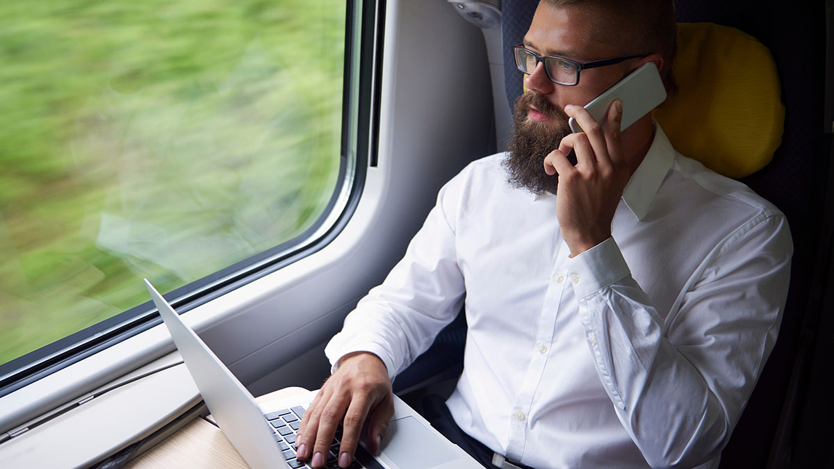 Welcoming Project Reach’s aim of improved UK rail user mobile connectivity