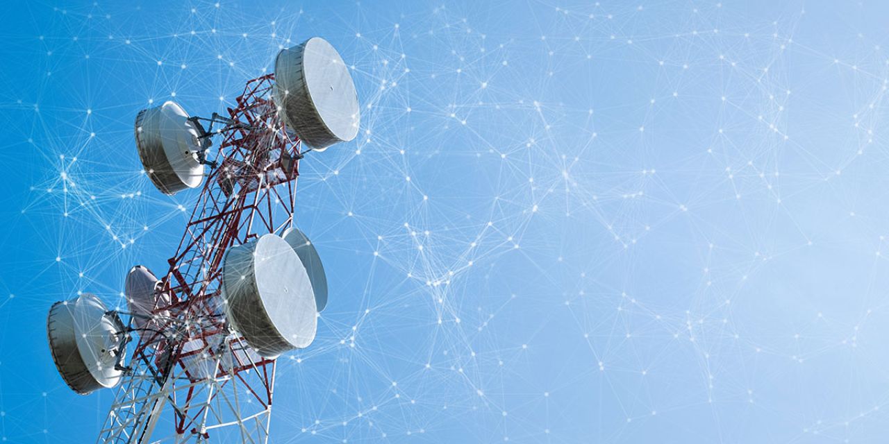 Are we sleepwalking into a 6G Golden Band over-egged spectrum auction arms race?